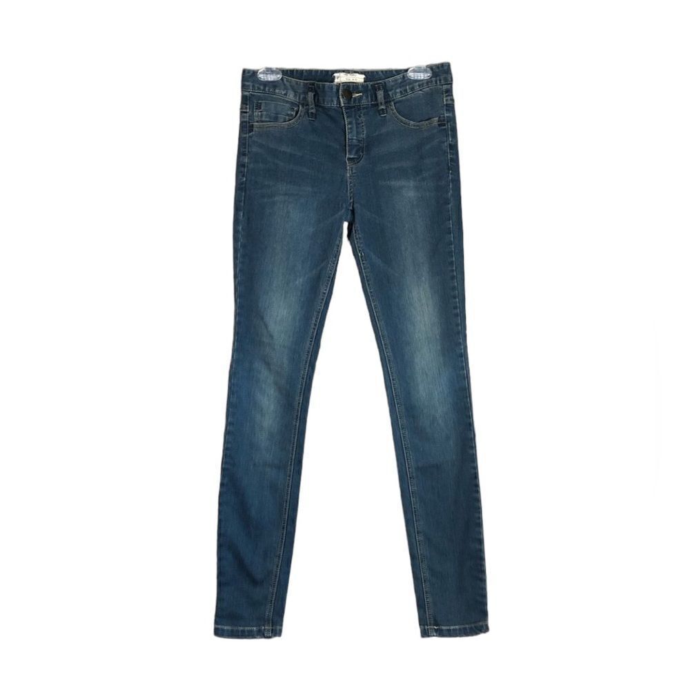 Free people skinny jeans. Size 27‎